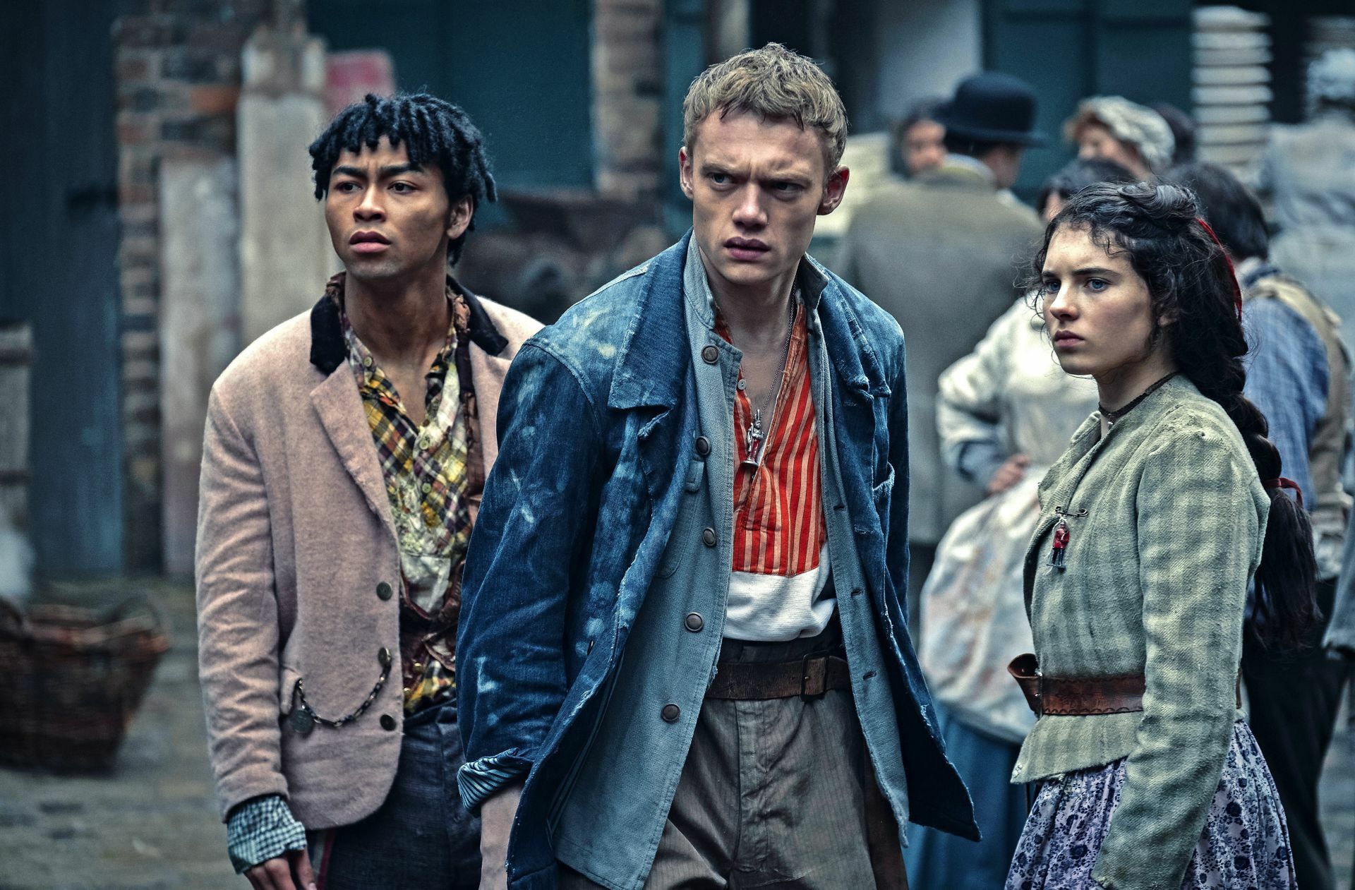 Holmes’ Truppe bei Netflix: McKell David, Jojo Macari und Darci Shaw Foto: Netflix//Matt Squire