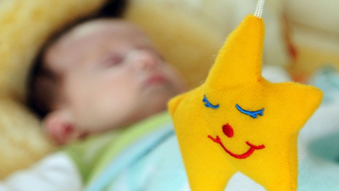 Wiegenlieder gibt es in etlichen Gesellschaften weltweit. (Archivbild)