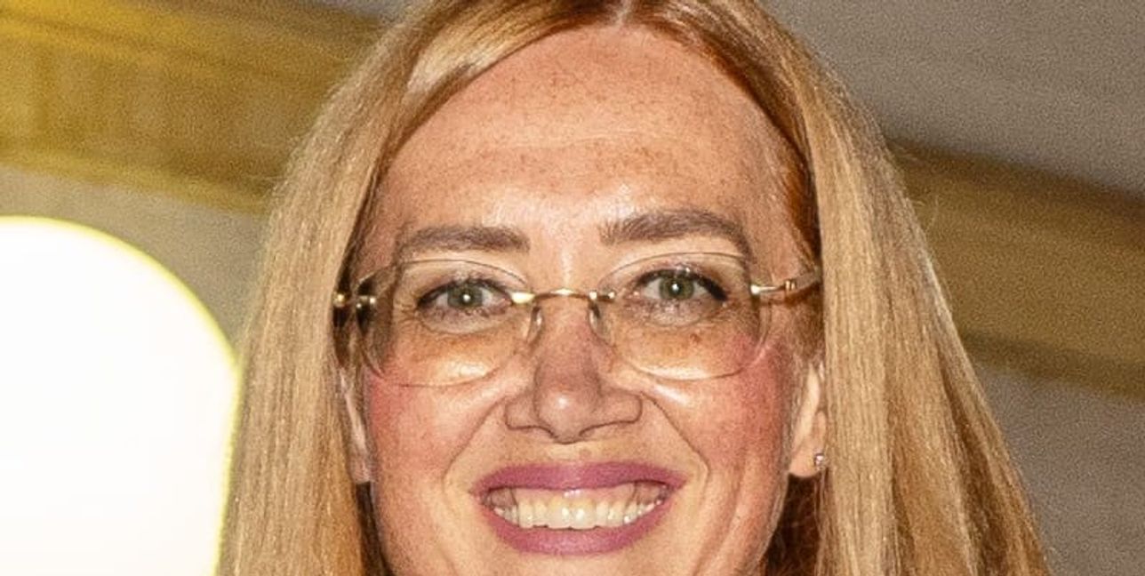 Aidlingens Bürgermeisterin Helena Österle setzt sich für Freiflächen-Photovoltaikanlagen in der Gemeinde ein. Bild: Richter