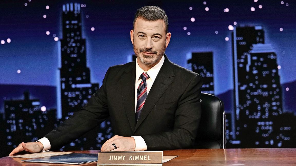 Jimmy Kimmel hat laut Medienberichten am Montag seinen Vertrag mit dem Fernsehsender ABC um ein Jahr verlängert. (Archivbild)