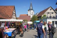 Großer Andrang herrschte beim Döffinger Vatertagsmarkt.