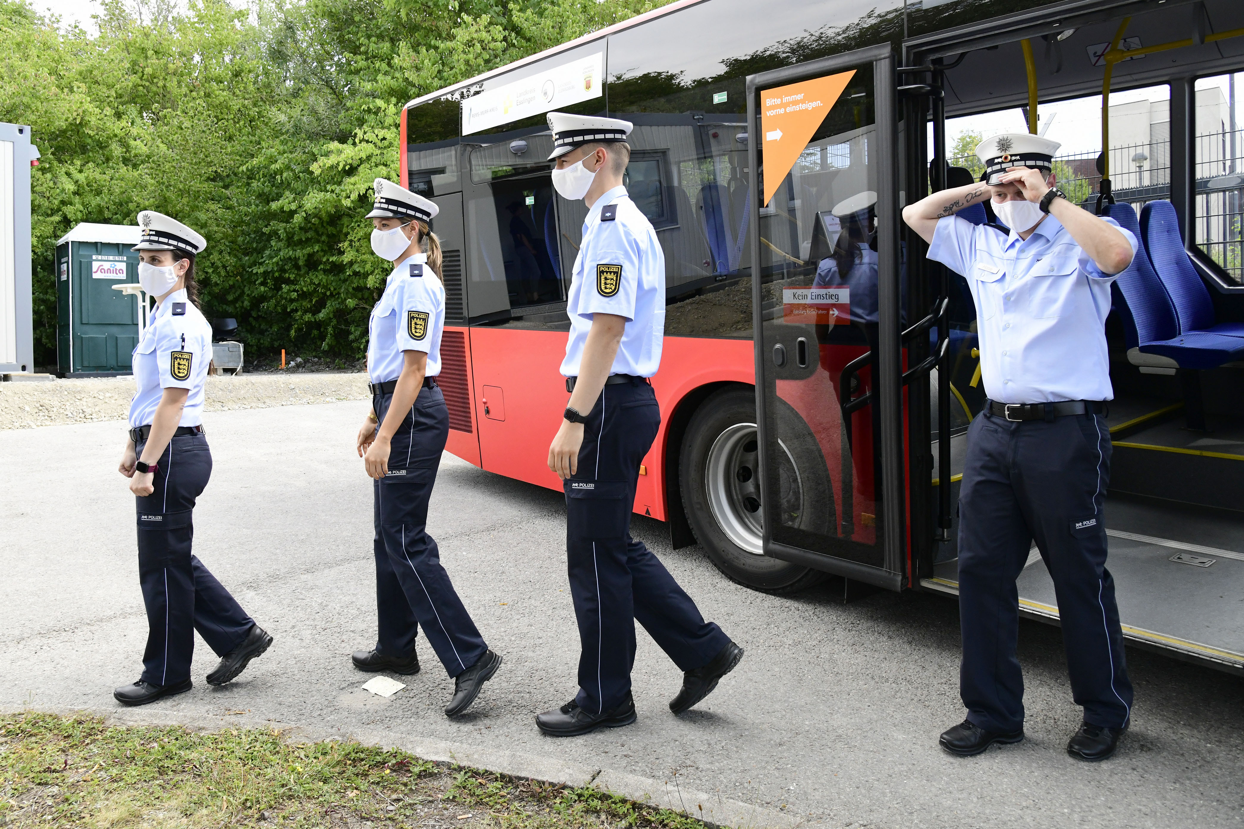 Herrenberg Polizeihochschule in Betrieb / Einweihung neue Buslinie für Polizeischüler / Foto: Holom