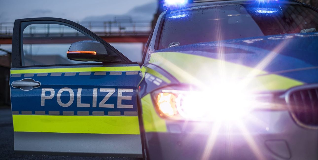 Die Polizei sucht Zeugen dieser Unfallflucht.