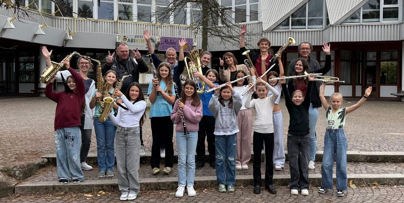 Die erste Bläserklasse des Gymnasiums Unterrieden.