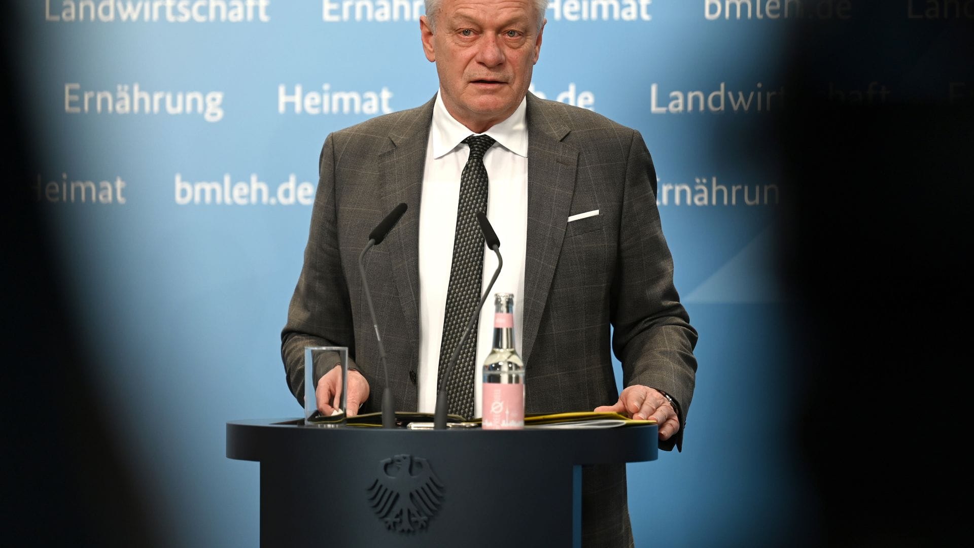 Erstmals stellt Bundesminister Alois Rainer einen Zehn-Jahres-Trend vor.