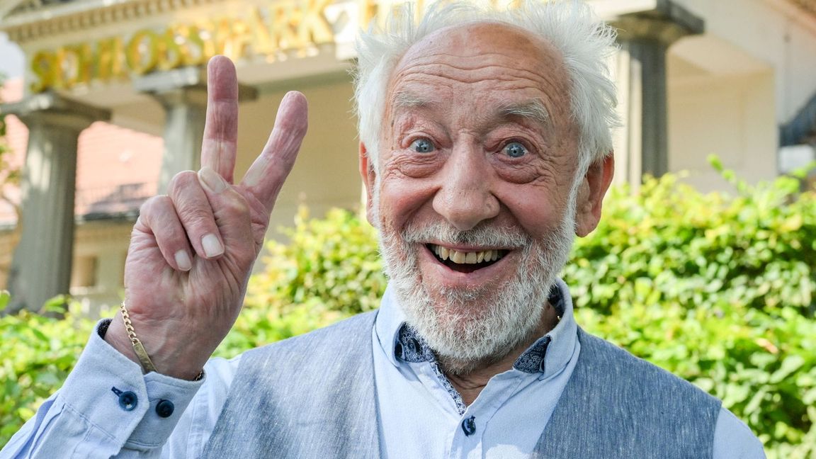 Hallervorden machte sich als Spaßmacher "Didi" einen Namen, kämpfte später dann gegen das Witzel-Image an.