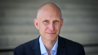 Der GdP-Vorsitzende für die Bundespolizei, Andreas Roßkopf, berichtet von maroden Wachen und fehlender Infrastruktur. (Archivbild)