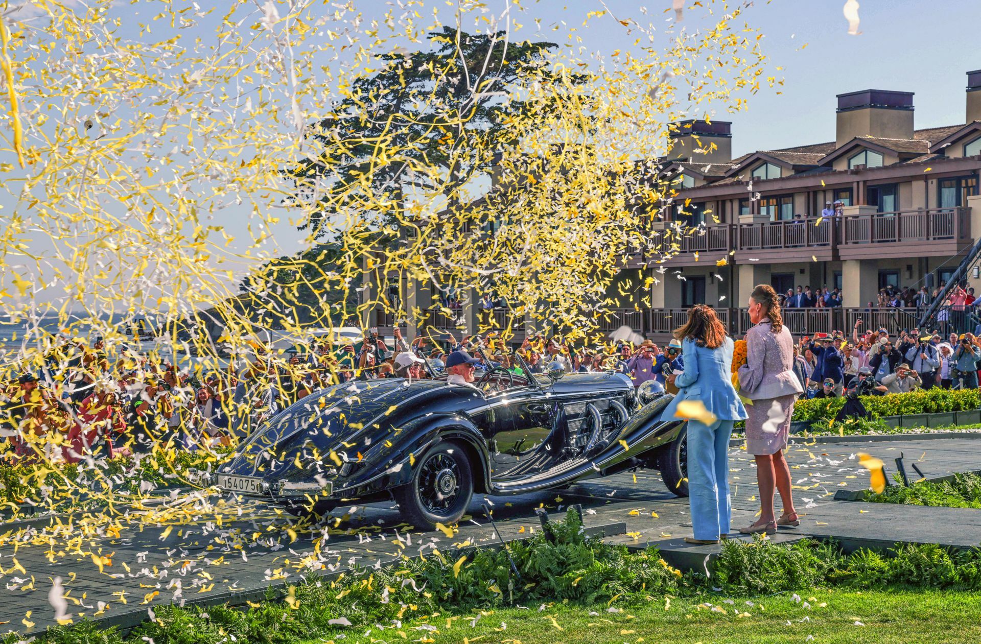 Geschwungene Karosserieformen, hohe Seitenlinie, zurückgesetzter Kühler: der 540 K der Baureihe W29 gehört zu den elegantesten Oldtimern von Mercedes.