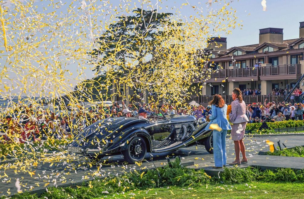 Geschwungene Karosserieformen, hohe Seitenlinie, zurückgesetzter Kühler: der 540 K der Baureihe W29 gehört zu den elegantesten Oldtimern von Mercedes.