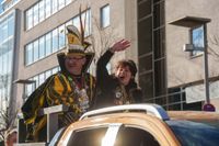 Mehr als Pferdemarkt: Buntes Treiben beim Leonberger Faschingsumzug