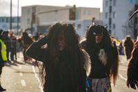 Mehr als Pferdemarkt: Buntes Treiben beim Leonberger Faschingsumzug