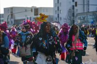 Mehr als Pferdemarkt: Buntes Treiben beim Leonberger Faschingsumzug