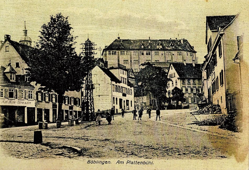 Das Schloss thront über der Altstadt. Eines der interessanten Motive der Sammlung von Freddy Nestele.