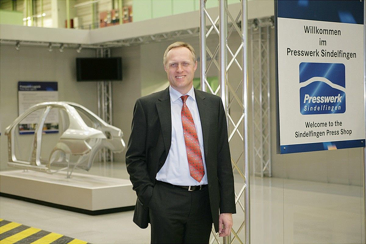 Dr. Frank Weber