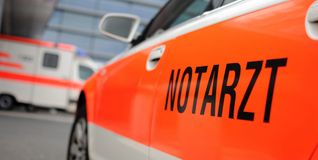 Die 68-Jährige stürzte und erlitt schwere Verletzungen.