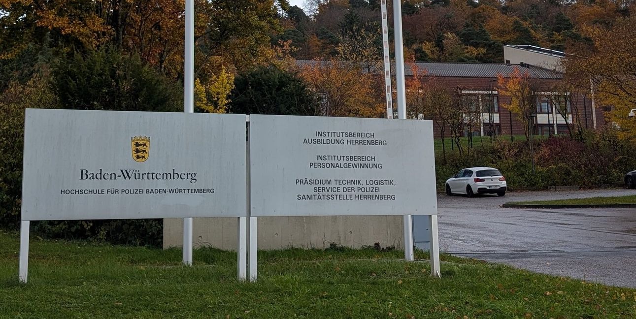 Am Ausbildungsstandort in Herrenberg finden die Familieninfotage der Polizei statt.