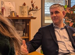 Ioannis Delakos liebt seinen Job als Bürgermeister in Holzgerlingen.