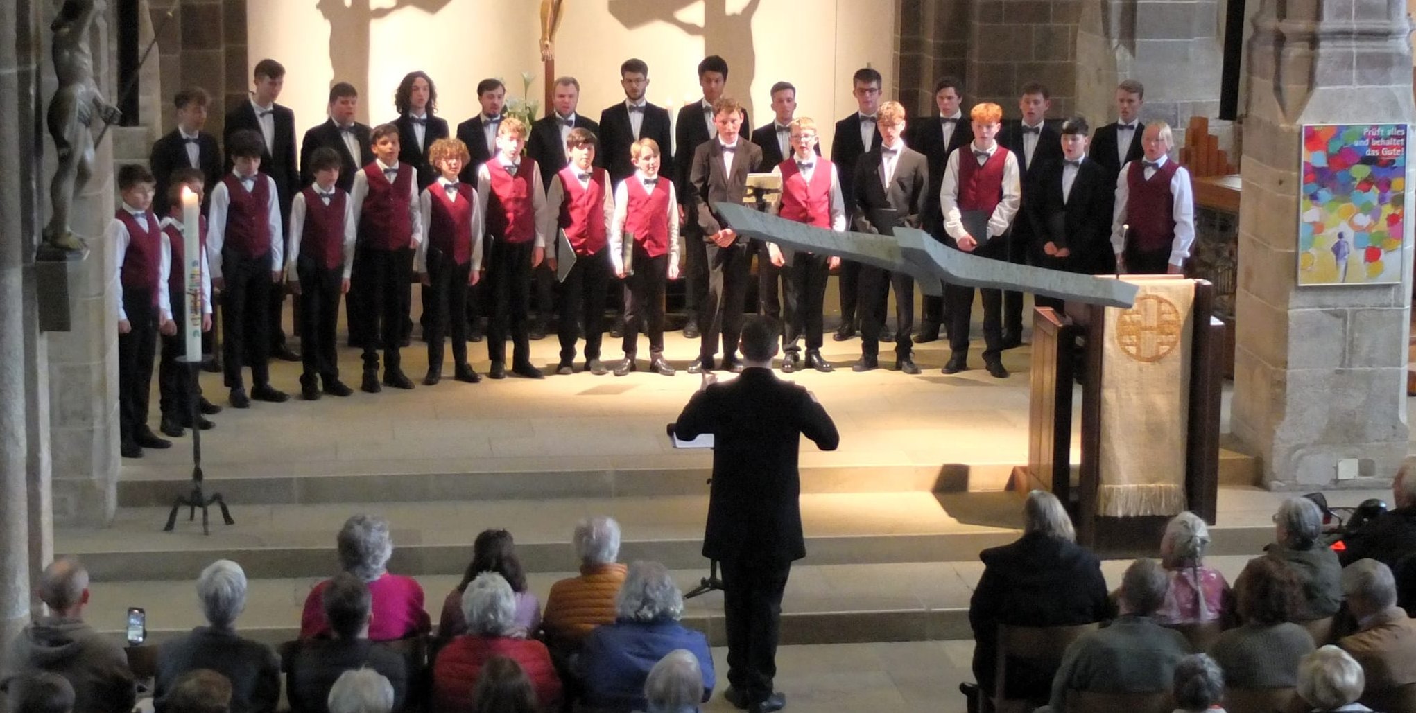 Auftakt der Orgelreihe mit dem Knabenchor Capella Vocalis Reutlingen.