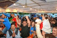 Gemeinsam Fußballschauen, gemeinsam feiern beim Public Viewing in Weil im Schönbuch.