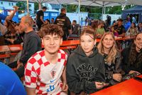 Gemeinsam Fußballschauen, gemeinsam feiern beim Public Viewing in Weil im Schönbuch.