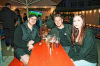 Gemeinsam Fußballschauen, gemeinsam feiern beim Public Viewing in Weil im Schönbuch.