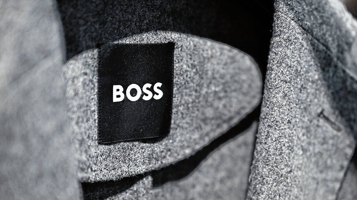 Der Metzinger Modekonzern Hugo Boss will wieder mehr in Europa und Amerika produzieren lassen.