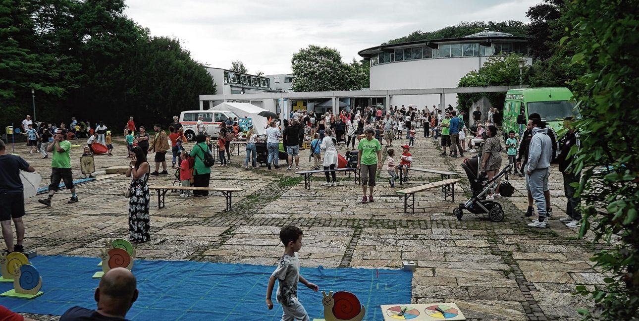 Bevor der Regen kam herrschte beim Hinterweiler Sommerfest auch an der frischen Luft Hochbetrieb.