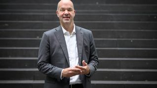 DIW-Präsident Marcel Fratzscher fordert von älteren Menschen mehr Solidarität mit der jungen Generation. (Archivbild)