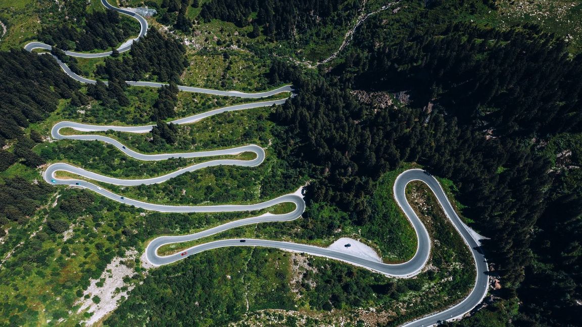Der Blick auf die Silvretta-Hochalpenstraße. Die Straße bleibt 2025 wegen Steinschlaggefahr geschlossen (Archivfoto).