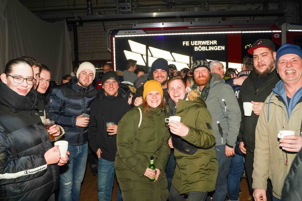 Gemeinsam Feiern und Freunde treffen: "Fier & Ice" in Dagersheim.
