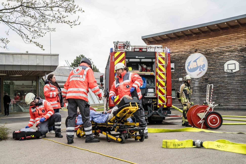 Schauübung der Feuerwehr Schönaich.
