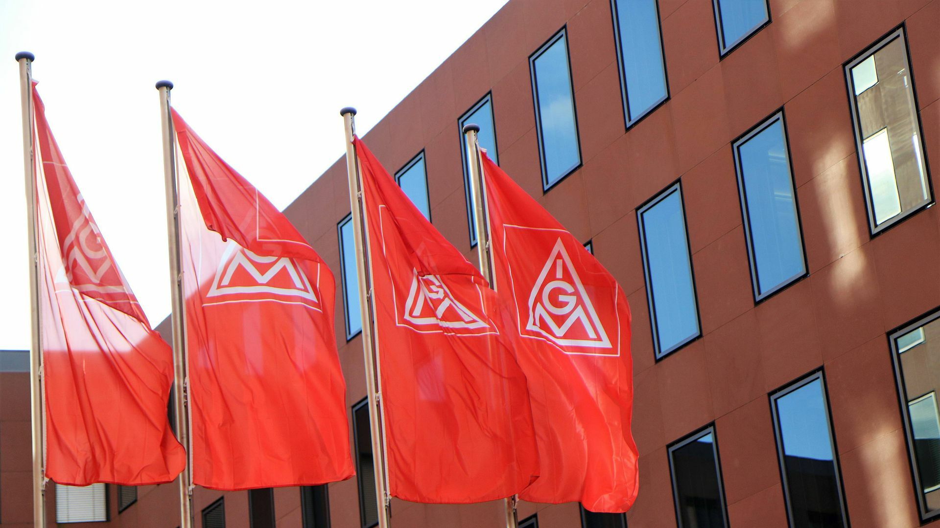 Die Zentrale der Gewerkschaft, das 2003 fertiggestellte Main Forum – in Frankfurt eher bekannt als IG-Metall-Hochhaus.
