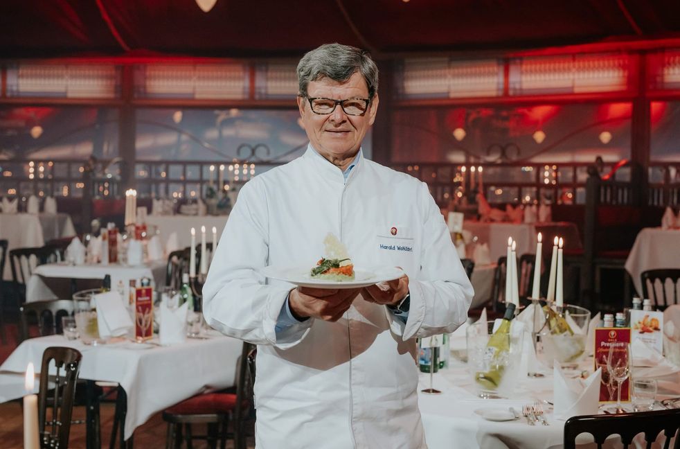 Harald Wohlfahrt zeichnet für das Vier-Gänge-Menü verantwortlich.