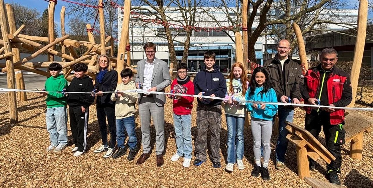 Der Sindelfinger OB Markus Kleemann bei der Einweihung.