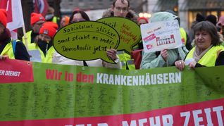 Mehr Geld, mehr Zeit: Dafür protestieren die Beschäftigten im öffentlichen Dienst. (Archivbild)