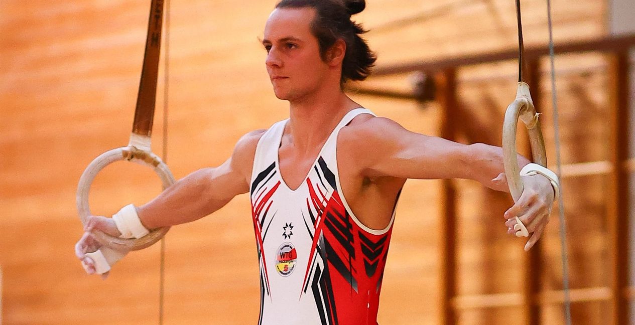 Julius Hottmann zeigte an den  Ringen einen starke Leistung.