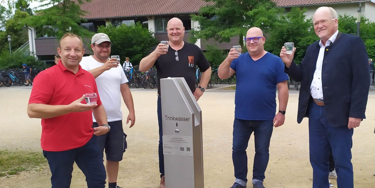 Auf unserem Foto (von links): Ralf Hackbarth, Heiko Gallenz, Hartmut Marx, Oliver Schmiedeberg und Bürgermeister Wolfgang Faißt.