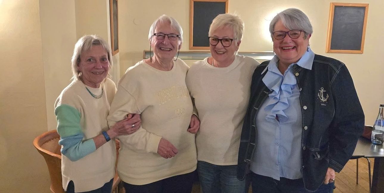 Von links: Ulrike Rathgeber , Dr. Dorothee Kadauke, Ingrid Bubolz  und Ulrike Späth. 	Bilder: z