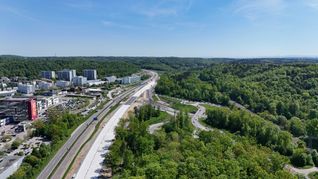 Die Arbeiten finden zwischen dem Kreuz Stuttgart und der Anschlussstelle Sindelfingen-Ost statt.