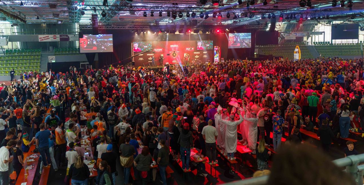 An den drei Tagen strömten rund 17000 Zuschauer in den Sindelfinger Glaspalast.