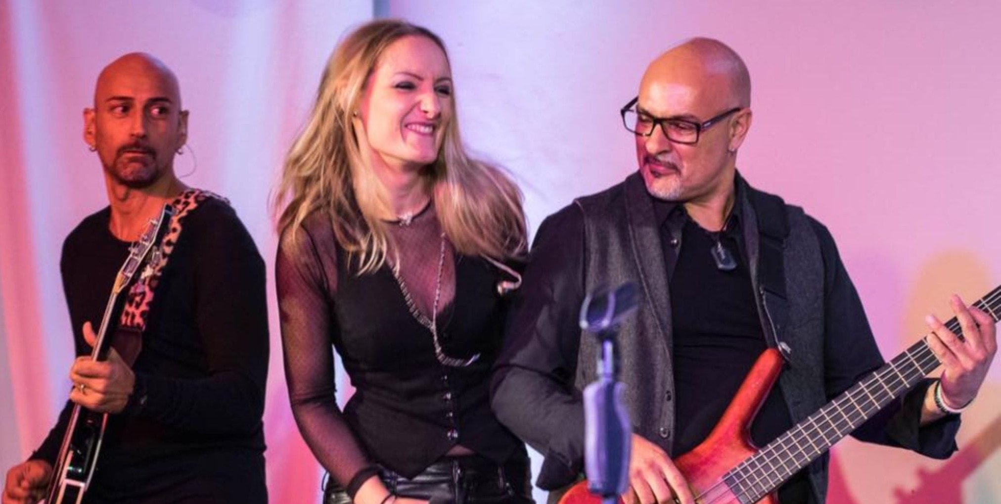 Die Band Breaze sorgt bei der Grand Opening Party im Pavillon für die Musik.