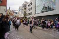 Hexen, Bären, Funkenmariechen: Beim Böblinger Rosenmontagsumzug haben Tausende gefeiert