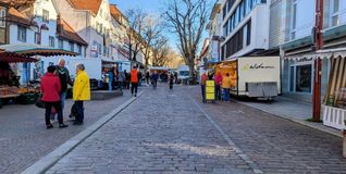Seit der Sindelfinger Wochenmarkt die Planiestraße blockiert, ist die Parksituation in der Innenstadt kompliziert.