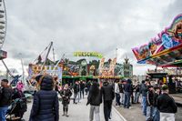 Osterkirmes auf dem Flugfeld.