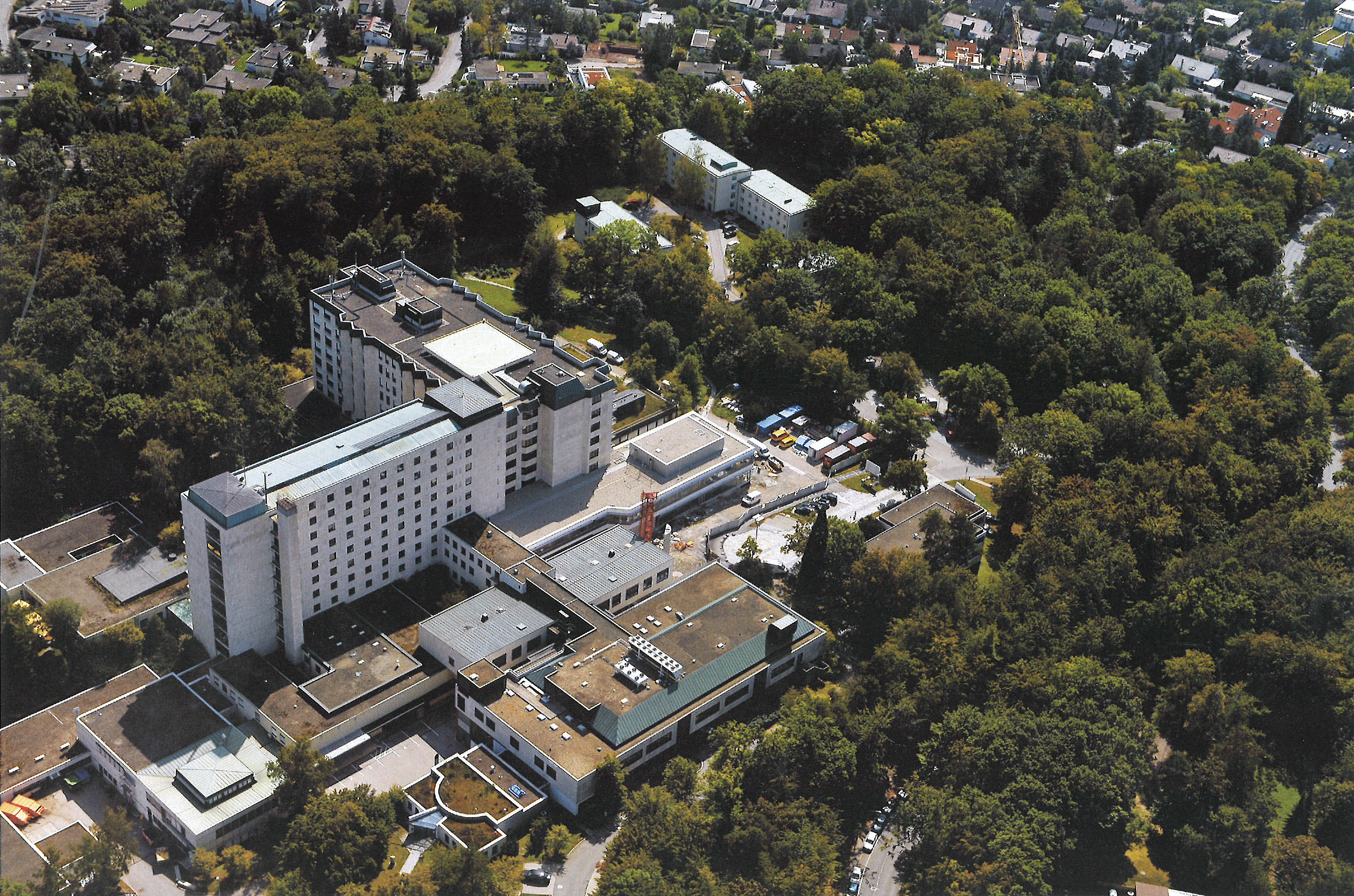 Das Krankenhaus-Areal auf der Steige ist eine große Entwicklungschance für Sindelfingen.      Bild: Stampe/Archiv