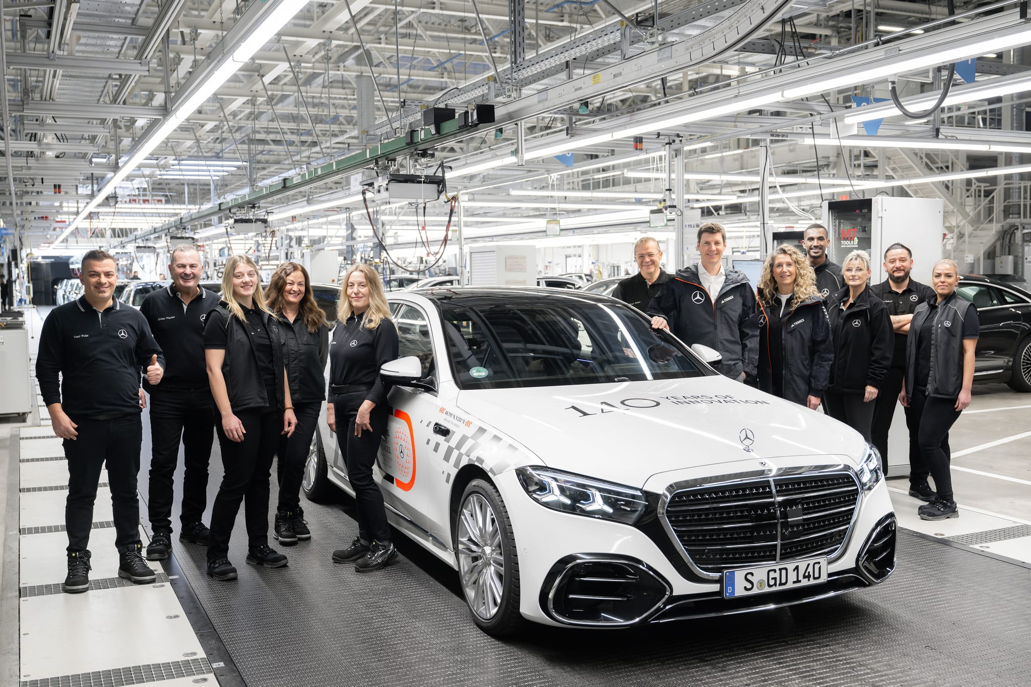 Die S-Klasse auf Europa-Reise