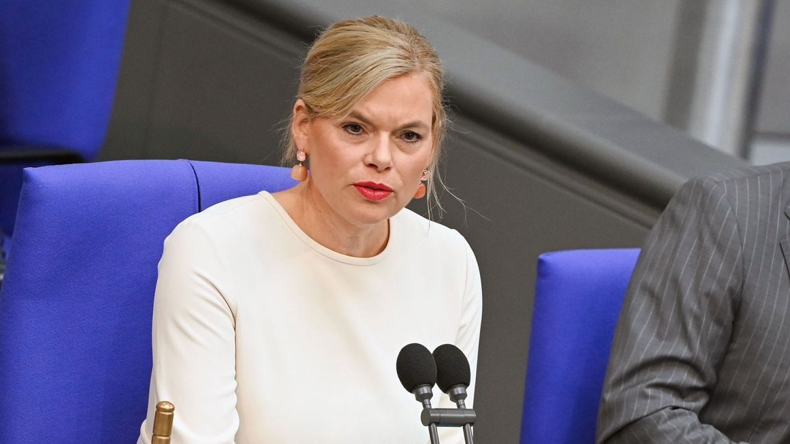 Julia Klöckner (CDU) und ihre Präsidiumsmitglieder leiten die Sitzungen.