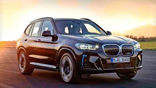 Nach vier Jahren Vorgeplänkel startet BMW die sogenannte Neue Klasse. (Symbolbild)