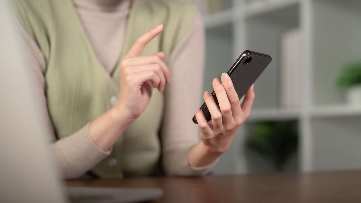 Ein Anruf von einer fremden Handynummer? Viele Menschen gehen dann lieber nicht ran.