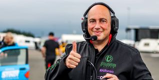 Daumen hoch: Alfonso Bongiovanni ist Feuer und Flamme für den Rennsport.